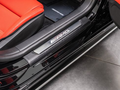 Used 2024 Mercedes-Benz SL 63 AMG 4MATIC image 33