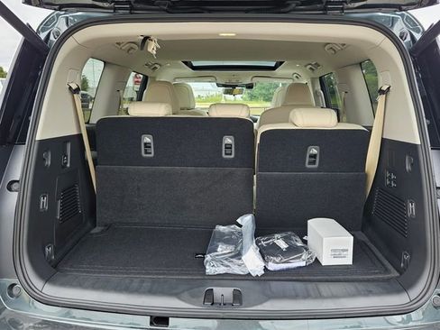 New 2026 Nissan Armada Platinum AWD/4WD image 12