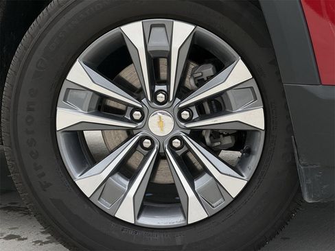 Certified 2025 Chevrolet Equinox LT image 10