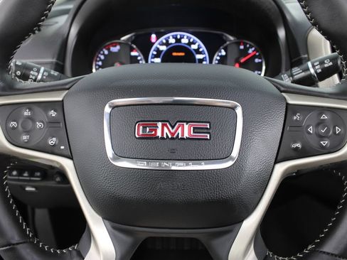 Used 2022 GMC Terrain Denali w/ Black Diamond Edition AWD/4WD image 15
