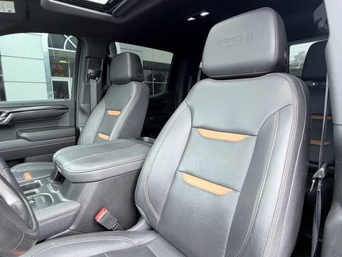 Used 2023 GMC Sierra 1500 AT4 w/ AT4 Premium Package AWD/4WD image 20