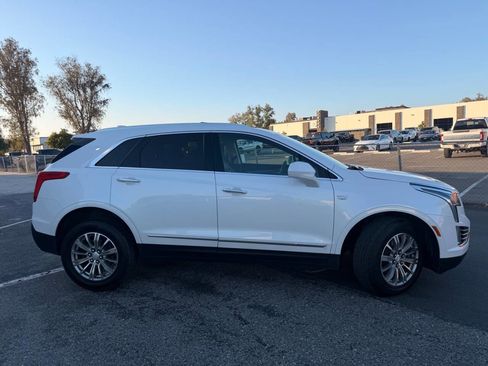 Used 2018 Cadillac XT5 Luxury w/ Driver Awareness Package AWD/4WD image 7