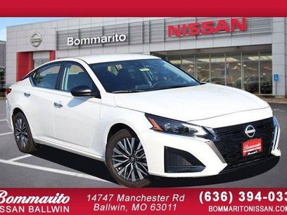 Used 2025 Nissan Altima 2.5 SV