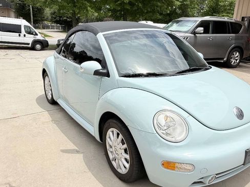 Used 2004 Volkswagen Beetle GLS FWD image 99