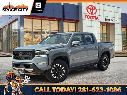 Used 2023 Nissan Frontier PRO-4X w/ Pro Convenience Package image 1