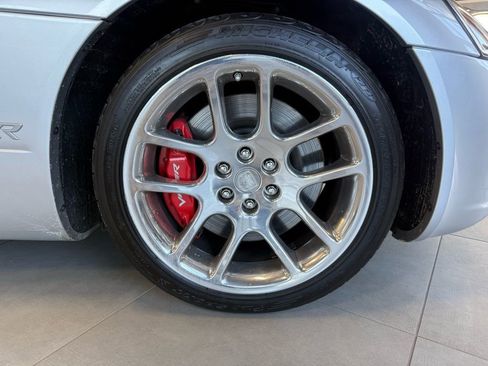 Used 2004 Dodge Viper SRT-10 image 24