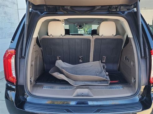 Used 2021 GMC Yukon Denali w/ Denali Ultimate Package image 26