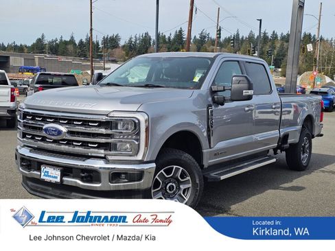 Used 2024 Ford F350 Lariat image 1