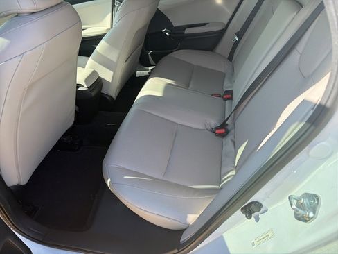 Used 2021 Honda Insight Touring image 7