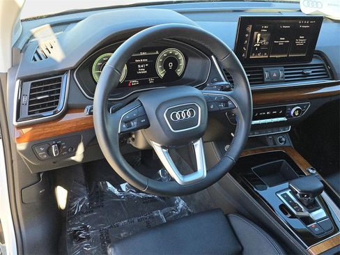 Certified 2023 Audi Q5 e Premium Plus w/ Premium Plus Package image 16