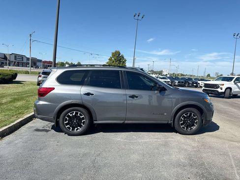 Used 2020 Nissan Pathfinder SL FWD image 6