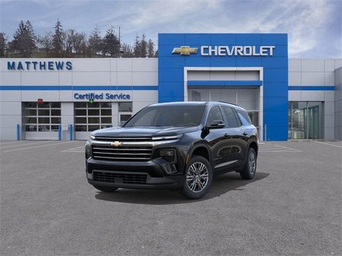 New 2026 Chevrolet Traverse LT image 8