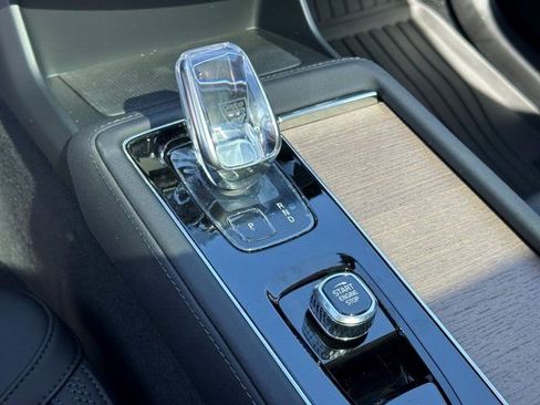 New 2026 Volvo XC90 B6 Plus w/ Protection Package Premier image 20