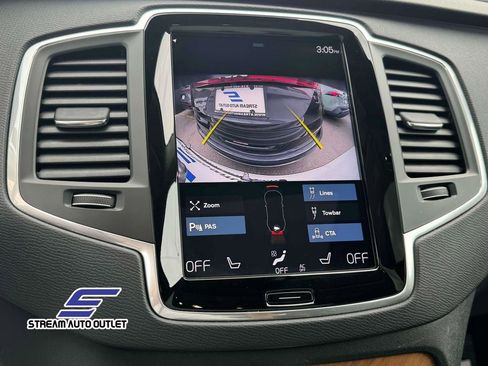 Used 2022 Volvo XC90 T6 Momentum w/ Climate Package image 26