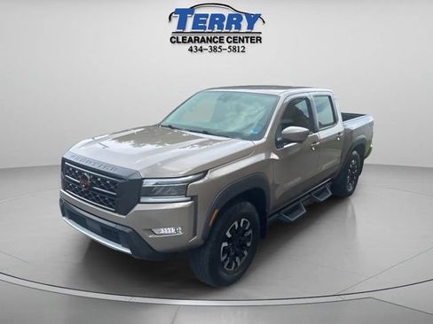 Used 2023 Nissan Frontier PRO-4X w/ Pro Convenience Package AWD/4WD image 3
