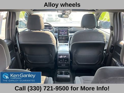 Used 2024 Jeep Grand Cherokee L Laredo AWD/4WD image 53