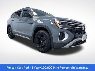Used 2024 Volkswagen Atlas Peak Edition SE AWD/4WD video 1