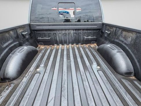 Used 2019 Ford F150 Platinum w/ Equipment Group 701A Luxury AWD/4WD image 16
