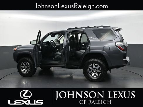 Used 2023 Toyota 4Runner TRD Off-Road Premium w/ Off Road Premium Plus Package AWD/4WD image 38