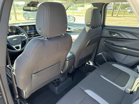 New 2026 Chevrolet TrailBlazer LT w/ Convenience Package FWD image 36