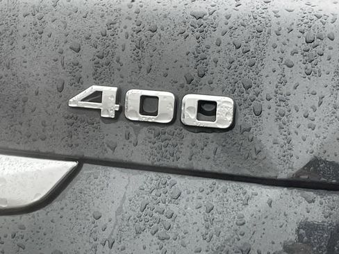 Used 2022 Cadillac XT5 Premium Luxury w/ LPO, Floor Liner Package image 40