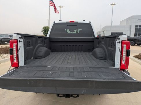 Used 2024 Ford F250 XL w/ STX Appearance Package image 23
