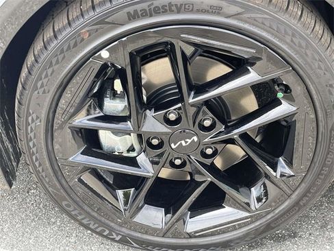 New 2025 Kia K4 GT-Line Turbo image 9