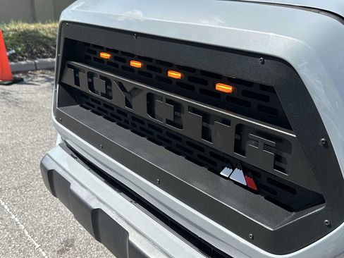 Used 2021 Toyota Tacoma TRD Off-Road RWD image 10