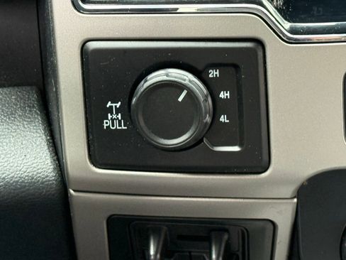 Used 2022 Ford F250 Lariat w/ Black Appearance Package AWD/4WD image 20