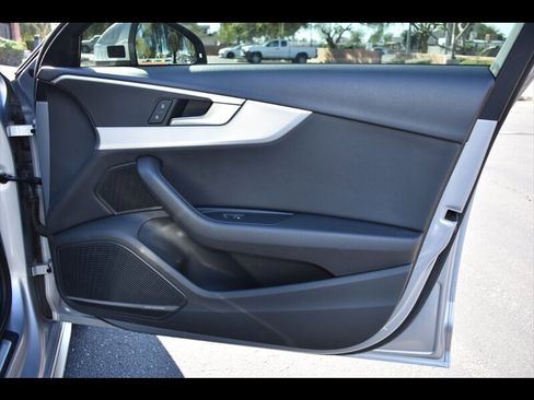 Used 2018 Audi A4 2.0T allroad Premium Plus image 35