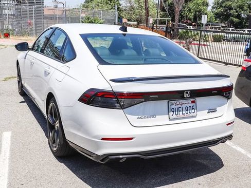 Used 2025 Honda Accord Sport image 13