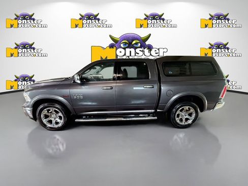 Used 2017 RAM 1500 Laramie AWD/4WD image 7