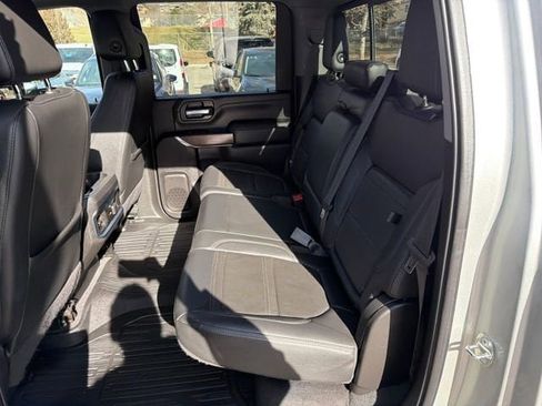 Used 2022 GMC Sierra 2500 Denali w/ Denali Ultimate Package image 13