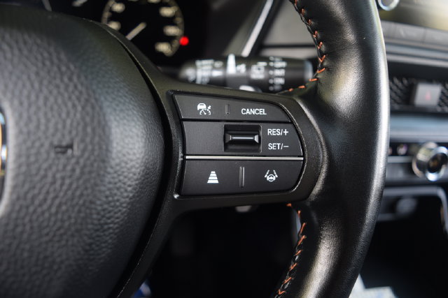 Used 2025 Honda CR-V Sport image 5