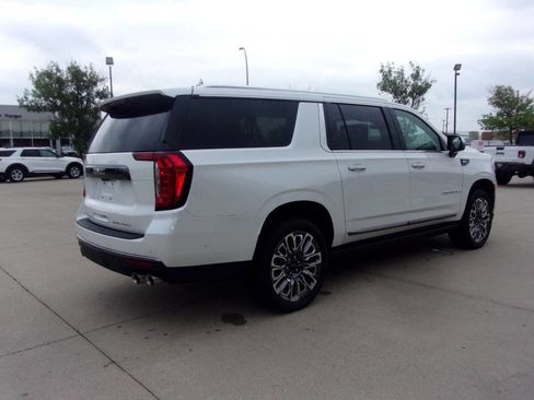 Used 2024 GMC Yukon XL Denali Ultimate image 6