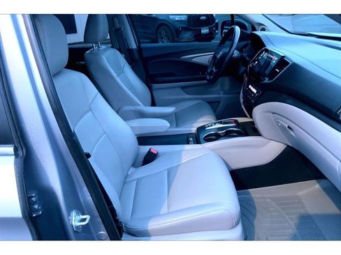 Used 2021 Honda Pilot Special Edition image 8