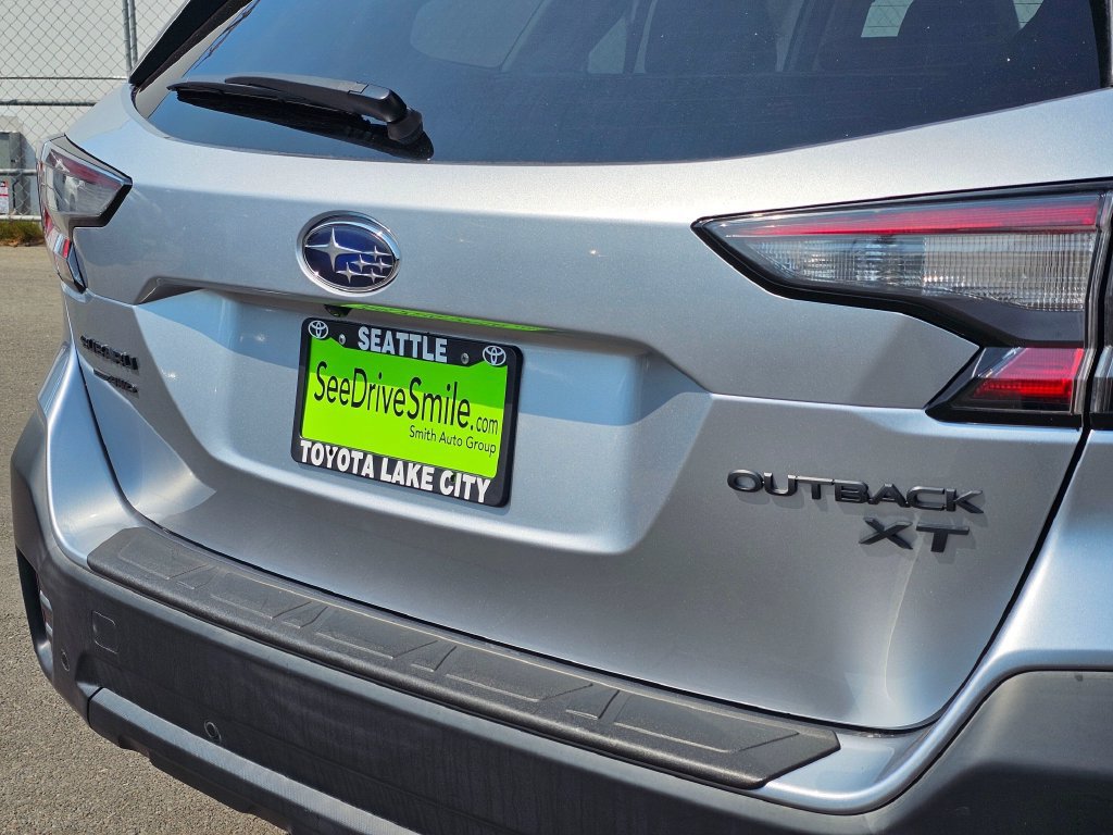 Used 2021 Subaru Outback Onyx Edition XT w/ Popular Package #2 AWD/4WD image 13