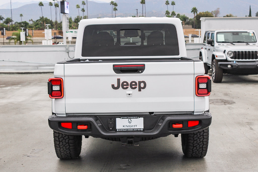 New 2026 Jeep Gladiator Mojave AWD/4WD image 8