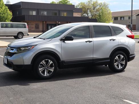 Used 2018 Honda CR-V LX image 10