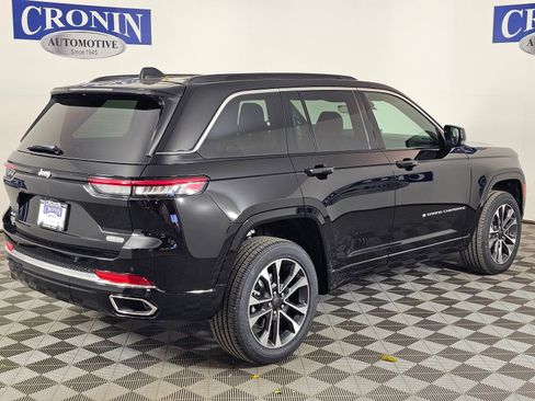 New 2025 Jeep Grand Cherokee Overland image 5