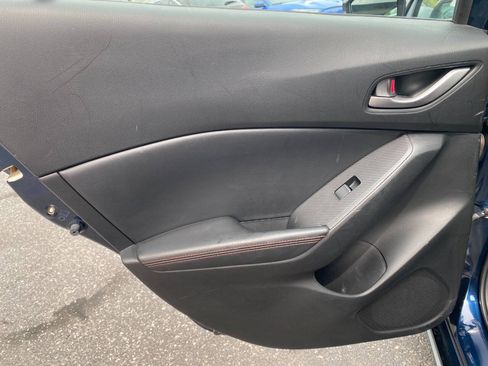 Used 2014 MAZDA MAZDA3 i Grand Touring w/ Appearance Package FWD image 24