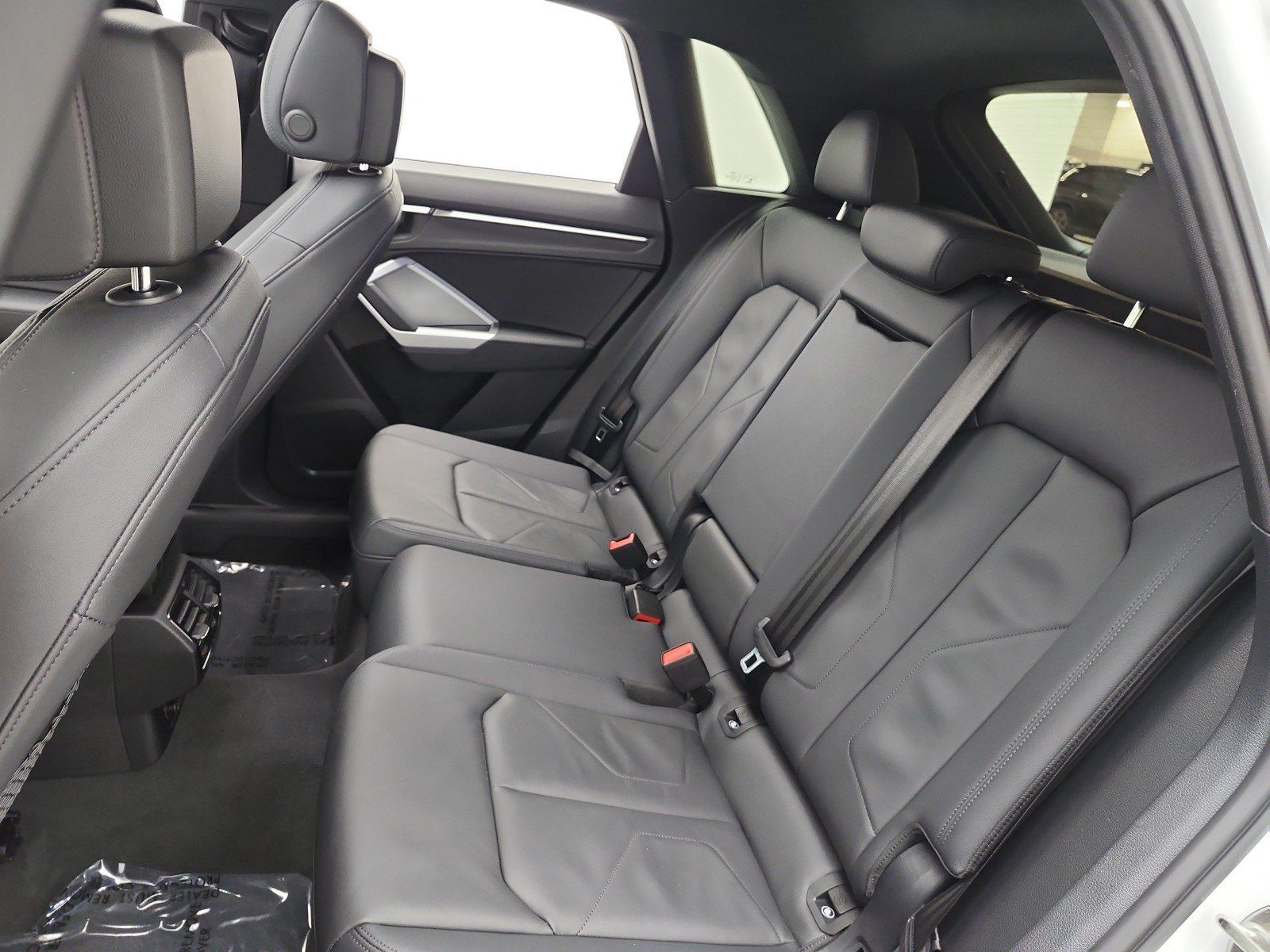Used 2024 Audi Q3 2.0T Premium AWD/4WD image 16