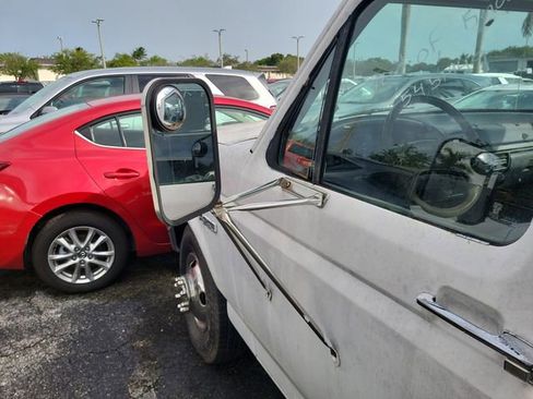 Used 1993 Ford F350 2WD Regular Cab image 8