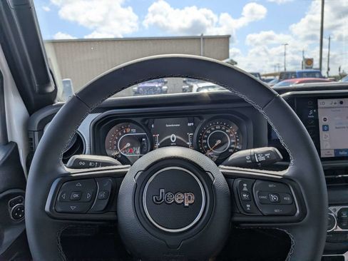 New 2026 Jeep Gladiator Sport AWD/4WD image 22