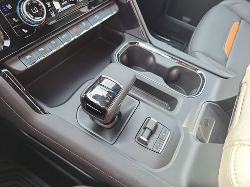 New 2026 GMC Sierra 1500 AT4 w/ AT4 Premium Package image 22