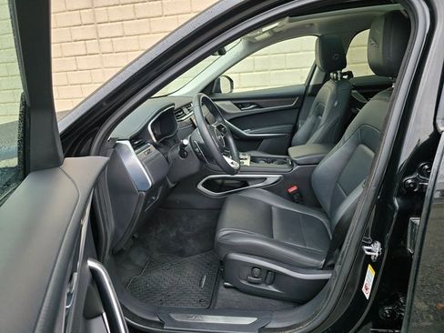 Used 2023 Jaguar F-PACE S image 21