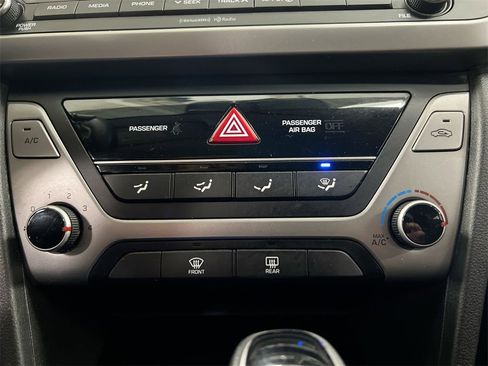 Used 2018 Hyundai Elantra SEL w/ Cargo Package image 16