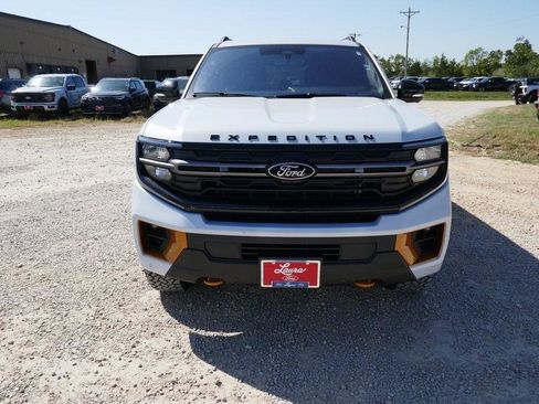 New 2025 Ford Expedition Tremor image 8