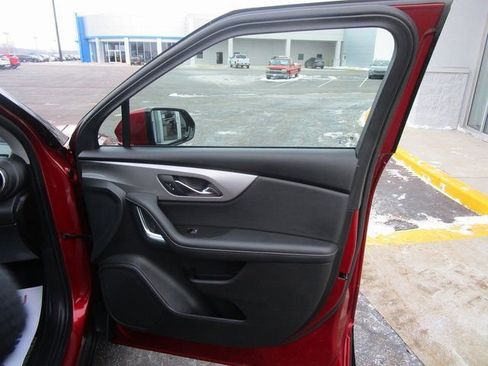 Certified 2024 Chevrolet Blazer LT w/ Convenience Package image 23