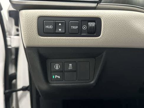 Used 2019 Honda Accord Touring image 19
